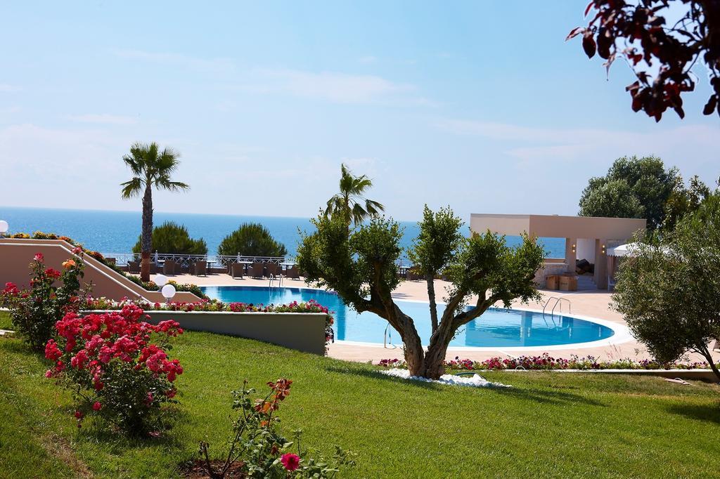 Portes Beach Hotel نيا بوتيدايا المظهر الخارجي الصورة